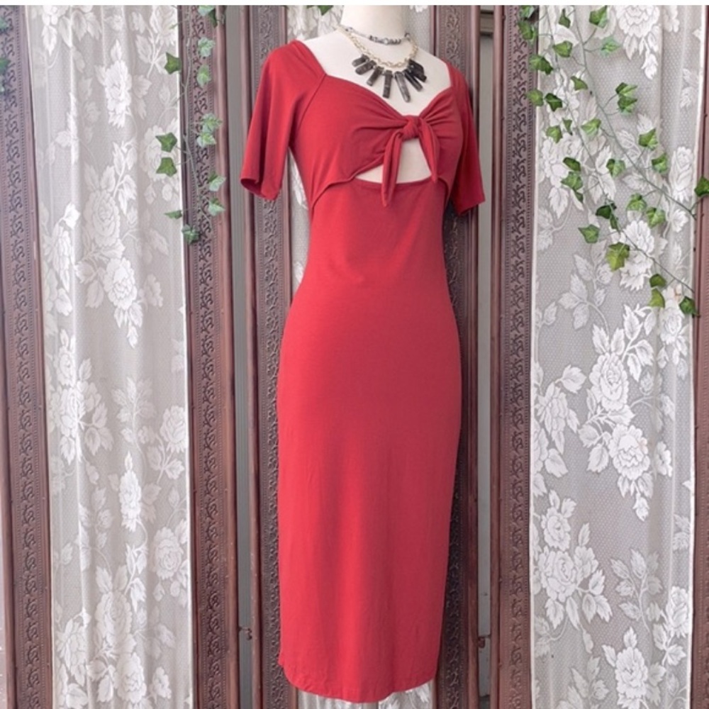 Forever 21 Tie Knot Maxi Dress